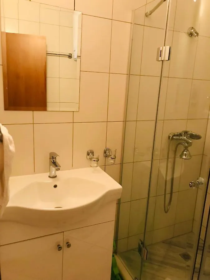Ski Zone At Gondola, Perfect One Bdrm, Fast Wifi, Netflix, Quiet, Warm Bansko Bulharsko